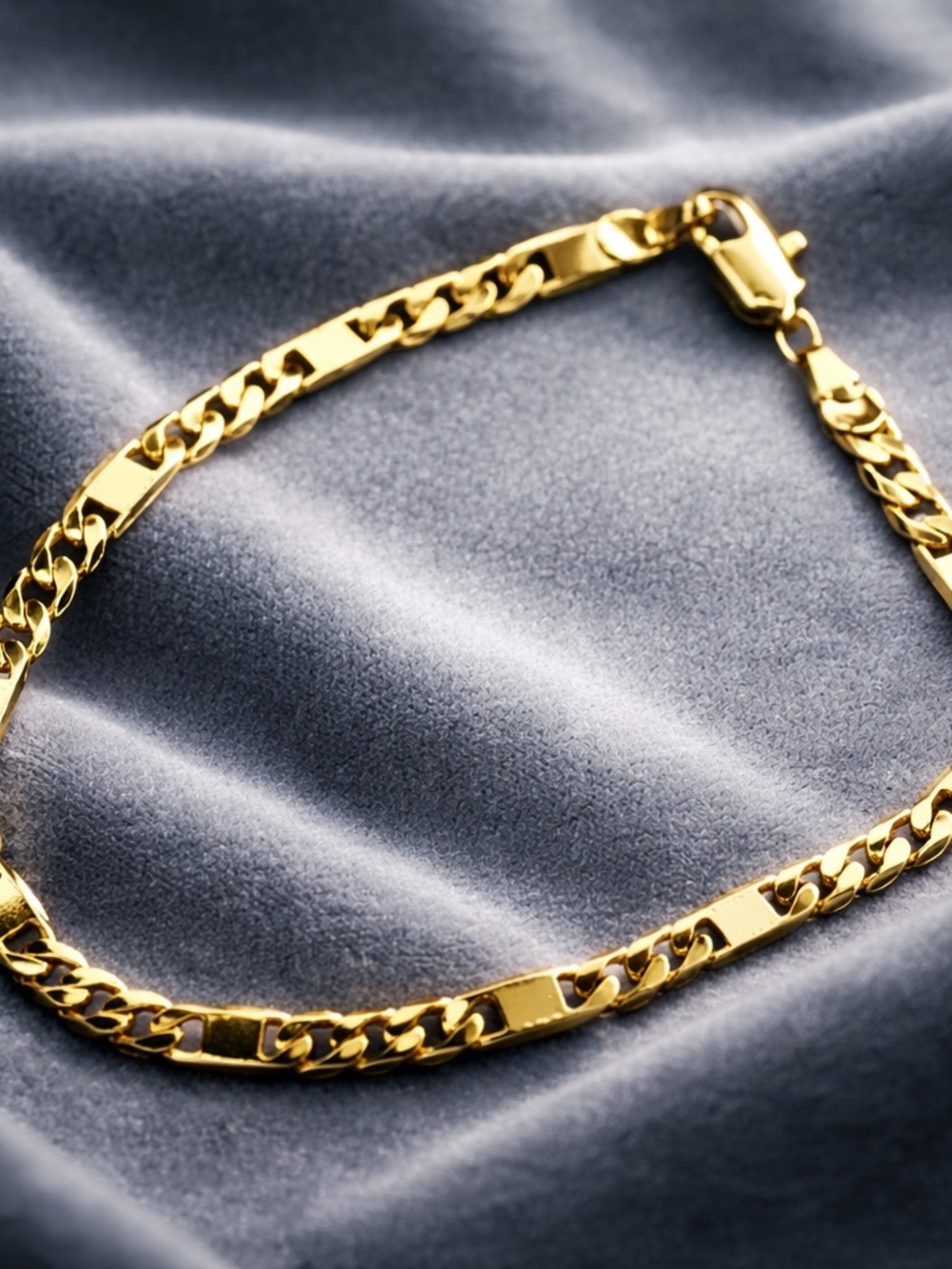 Gold Figaro Chain Bracelet